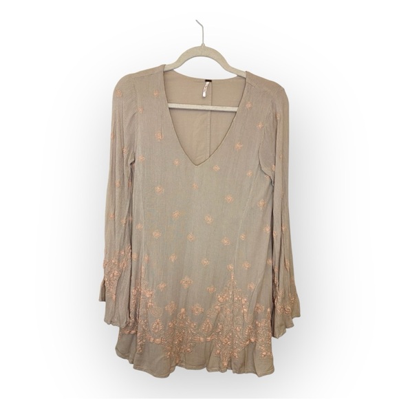 Free People Daylight Dreams Crinkle Bell Sleeve Tunic Dress XS Boho Embroidered - Picture 1 of 7
